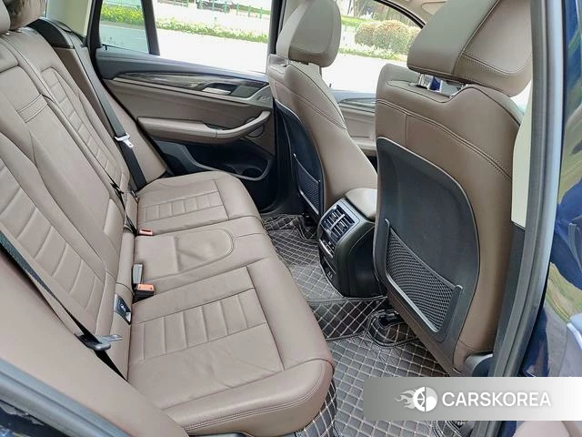 BMW X3 id 4258378 из Китая 10