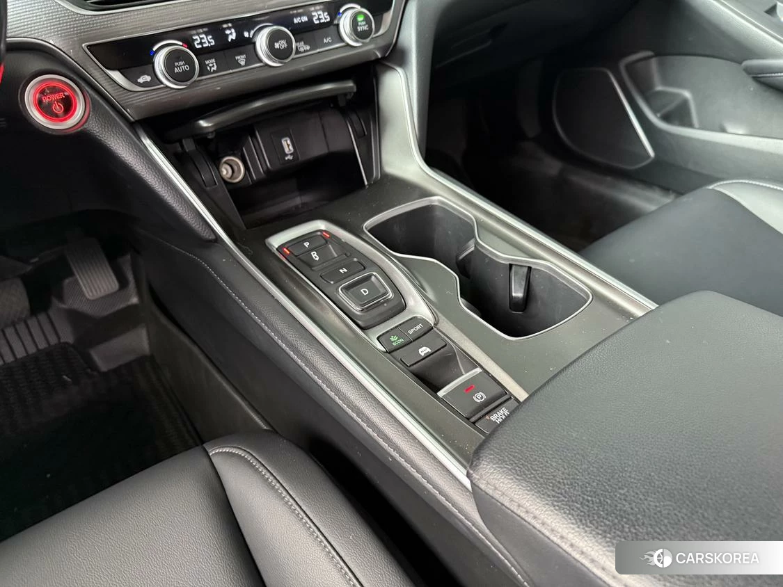 Honda Accord id 4455430 из Китая 13