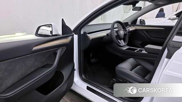 Tesla Model Y id 3864572 из Кореи 20