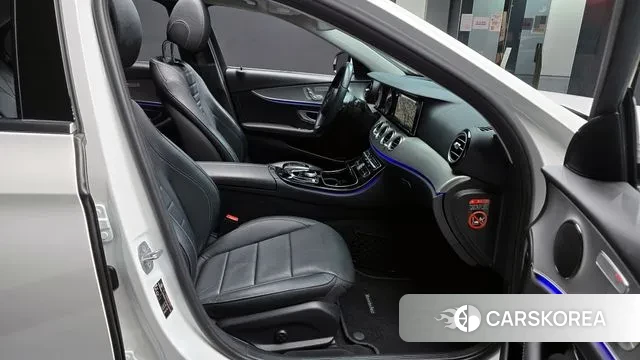Mercedes-Benz E-Class W213 id 3563290 из Кореи 20