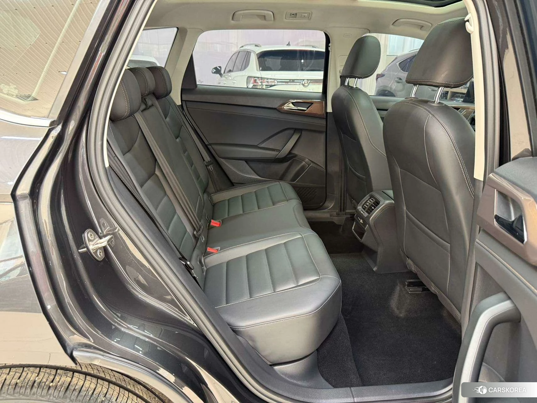 Volkswagen Tharu id 4510380 из Китая 23