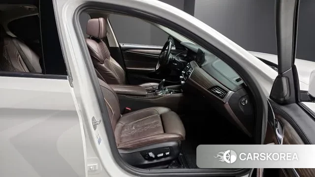 BMW 5 Series (G30) id 3611996 из Кореи 20