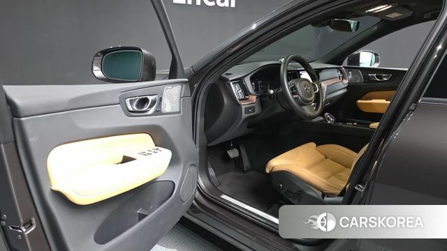Volvo XC60 second Generation id 4664896 из Кореи 33