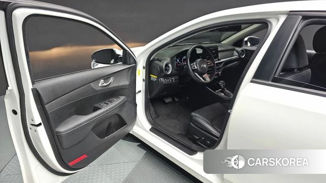 Kia Come New K3 id 3941790 из Кореи 20