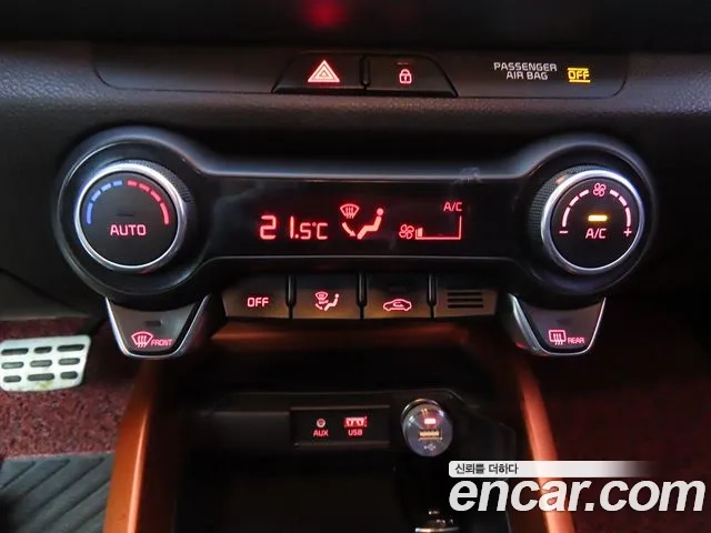 Kia Stonic id 2952271 из Кореи 19