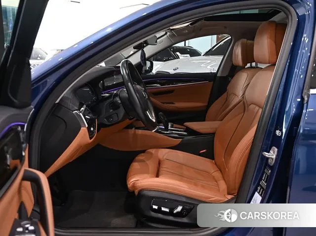 BMW 5 Series (G30) id 3695530 из Кореи 20