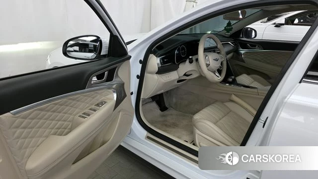 Genesis The New G70 id 3935352 из Кореи 20