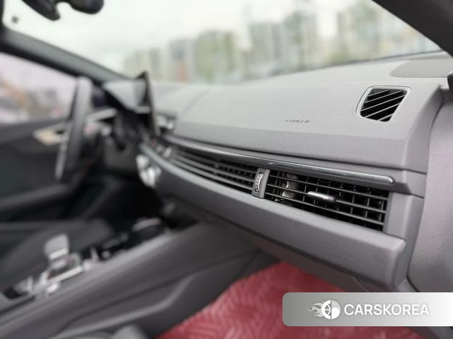 Audi A4L id 4261624 из Китая 26