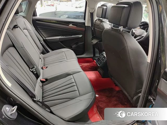 Volkswagen Passat id 4336136 из Китая 11