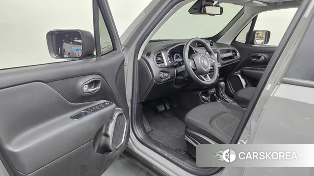 Jeep Renegade id 4541053 из Кореи 32