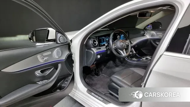Mercedes-Benz E-Class W213 id 2981054 из Кореи 20