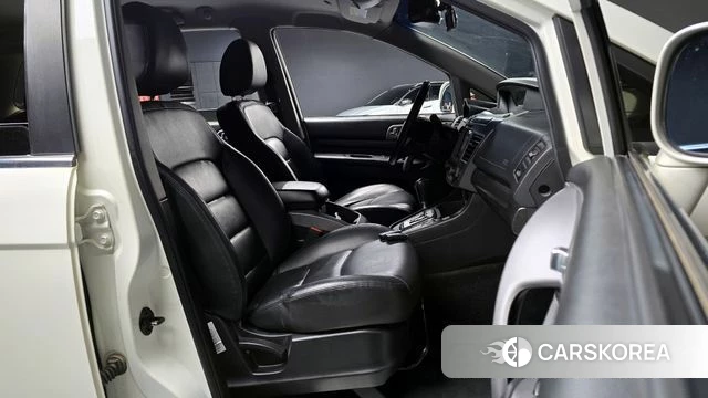 Ssangyong Korando Turismo id 3854021 из Кореи 20