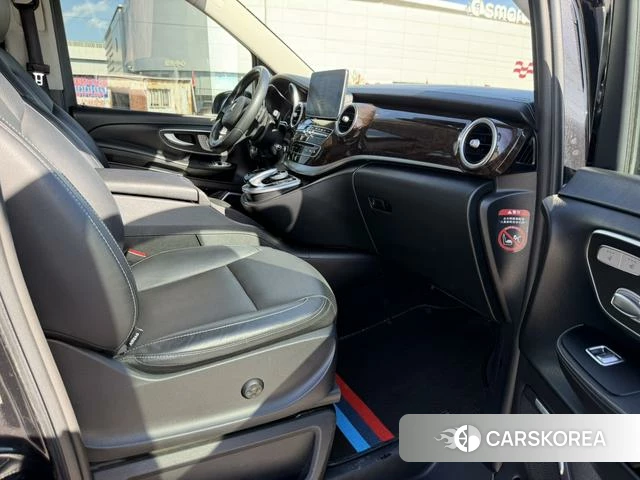 Mercedes-Benz V-class id 4208310 из Китая 44