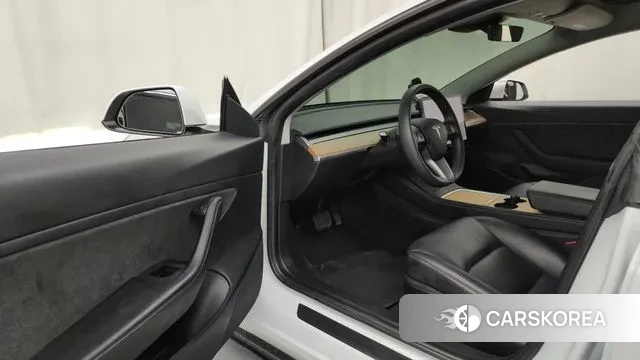 Tesla Model 3 id 3133349 из Кореи 20