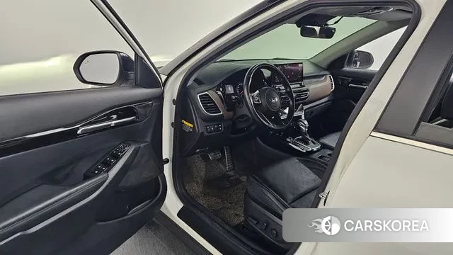 Kia Seltos id 3612159 из Кореи 20