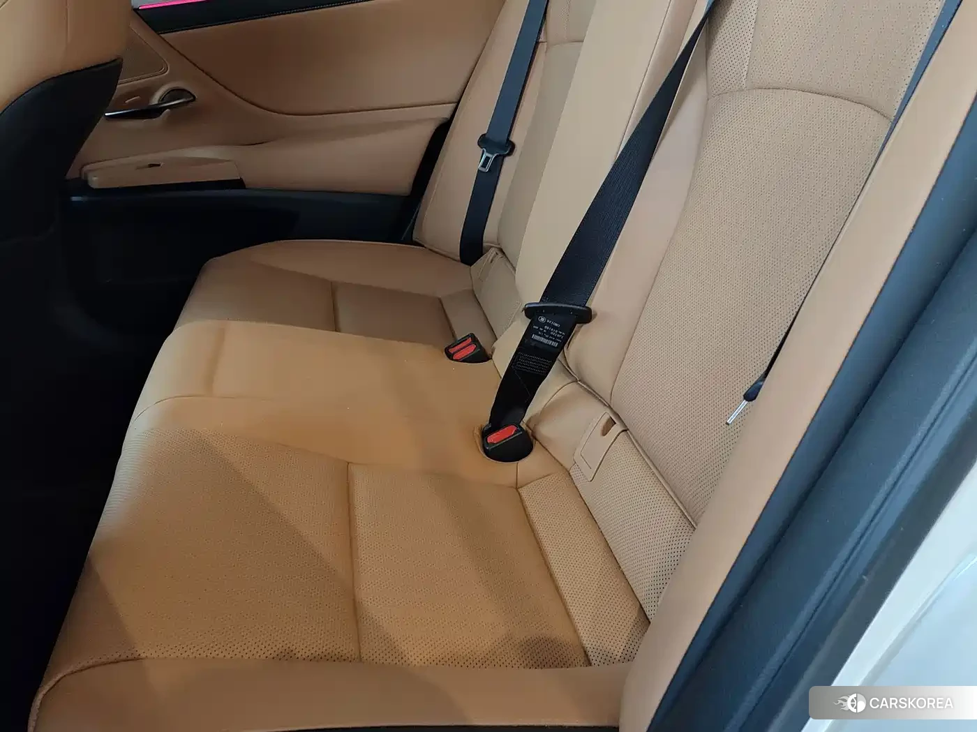 Lexus ES id 4634837 из Китая 20
