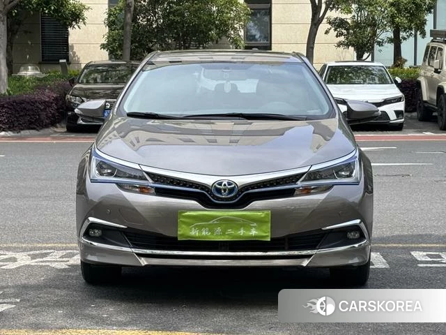 Toyota Corolla dual engine E+ id 4219571 из Китая 12