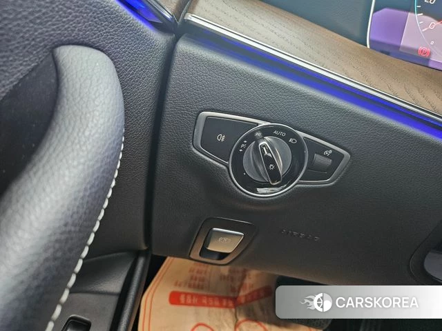 Mercedes-Benz E-Class W213 id 4687999 из Кореи 18