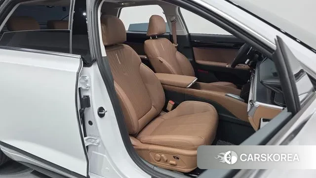 Hyundai Grandeur (GN7) id 3477373 из Кореи 20