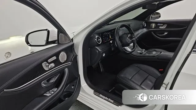 Mercedes-Benz E-Class W213 id 3405746 из Кореи 20