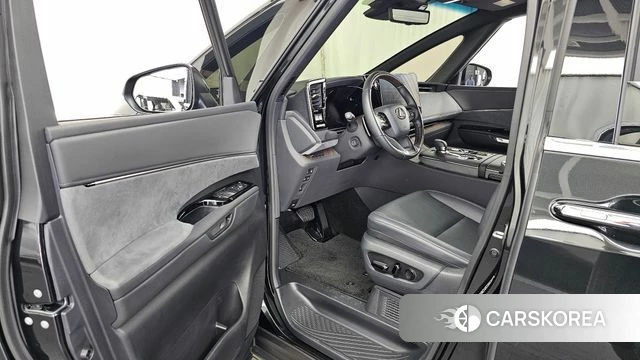 Lexus LM Second Generation id 4623198 из Кореи 36