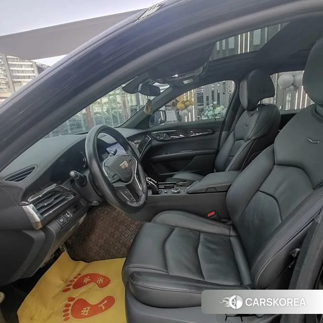 Cadillac CT6 id 3889133 из Китая 17