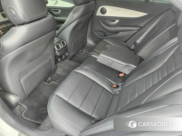 Mercedes-Benz E-Class W213 id 4769413 из Кореи 18