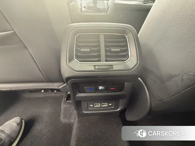 Volkswagen Tiguan L id 4256470 из Китая 23