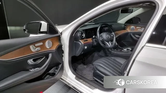 Mercedes-Benz E-Class W213 id 2981045 из Кореи 20