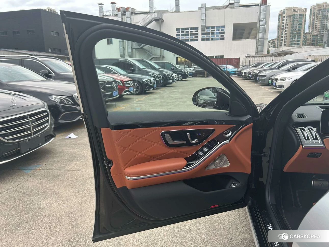Mercedes-Benz Maybach S-class id 4455661 из Китая 17