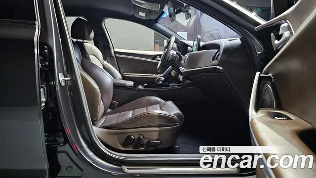 Kia Stinger id 2808669 из Кореи 20