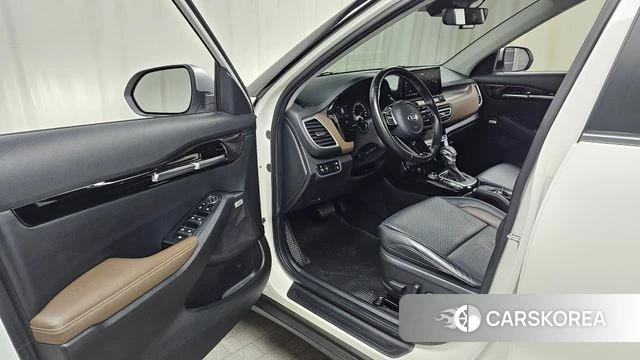 Kia Seltos id 4187718 из Кореи 30