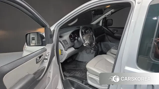 Hyundai The New Grand Starex id 3526257 из Кореи 20