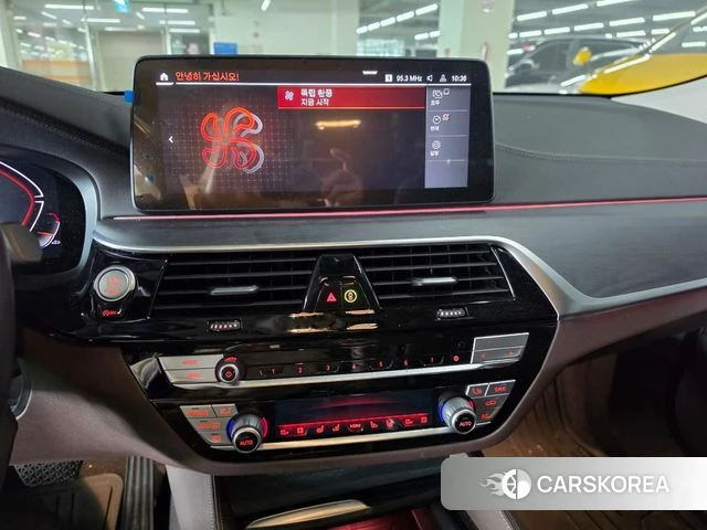 BMW 6 Series GT (G32) id 3833471 из Кореи 11