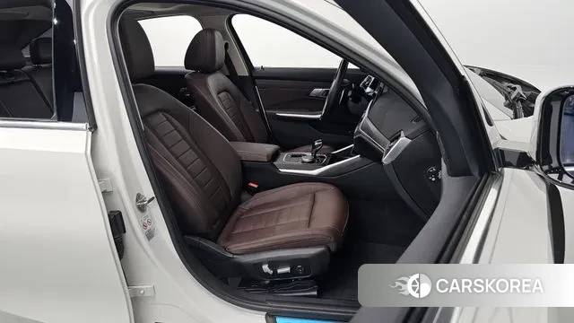 BMW 3 Series (G20) id 3468765 из Кореи 20