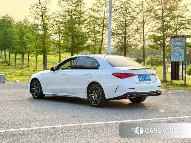 Mercedes-Benz Class C id 4359058 из Китая 16