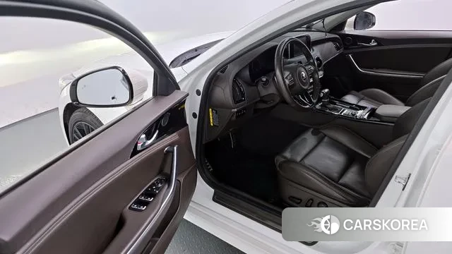 Kia Stinger id 3357304 из Кореи 20