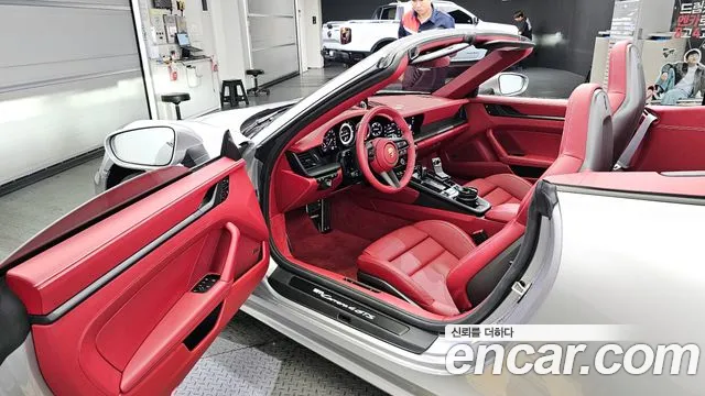 Porsche 911(992) id 2842573 из Кореи 20