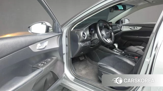 Kia The New K3 2nd generation id 4666127 из Кореи 32