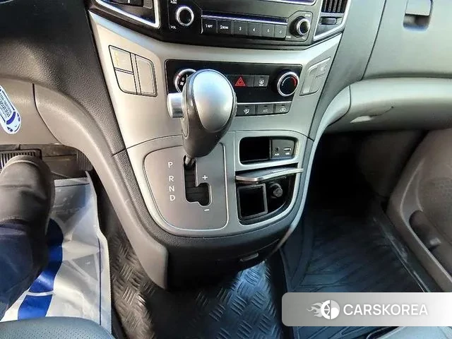 Hyundai The New Grand Starex id 3567882 из Кореи 18