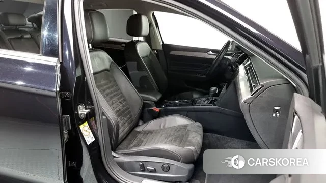Volkswagen Passat GT (B8) id 2931654 из Кореи 20