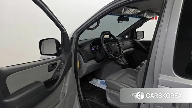 Hyundai The New Grand Starex id 3861364 из Кореи 20