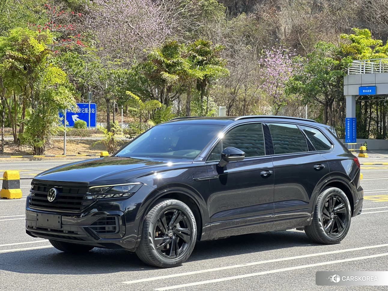 Volkswagen Touareg id 4440583 из Китая 17