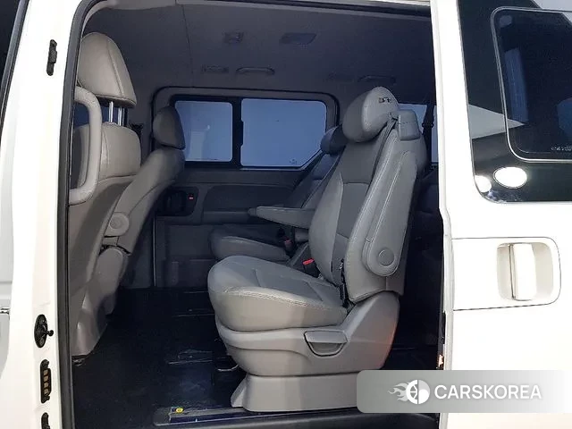 Hyundai The New Grand Starex id 2981089 из Кореи 19