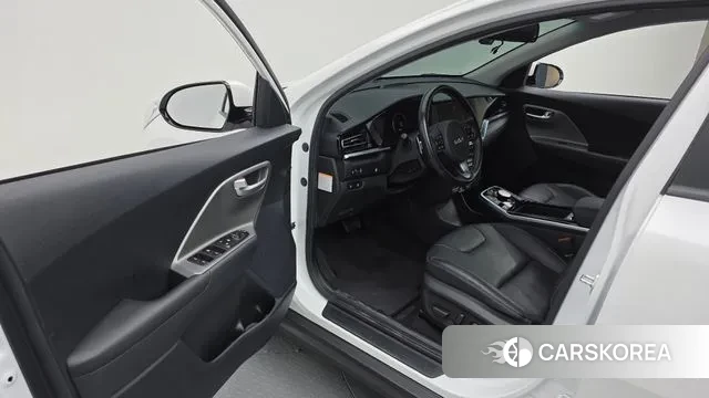 Kia Niro Plus id 3437745 из Кореи 20