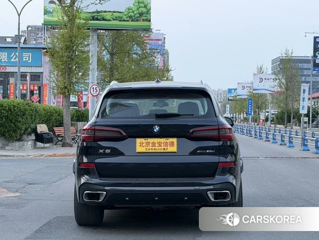 BMW X5 id 4275608 из Китая 23