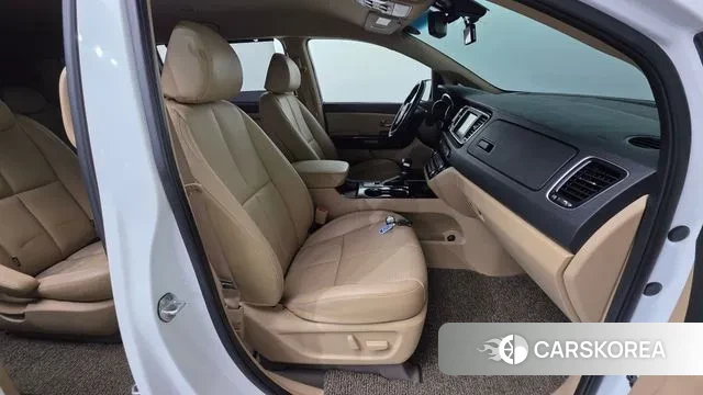 Kia The New Carnival id 3459709 из Кореи 20