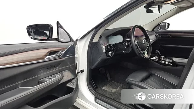 BMW 6 Series GT (G32) id 3740599 из Кореи 20