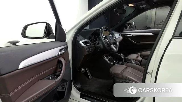 BMW X1 (F48) id 3017434 из Кореи 20