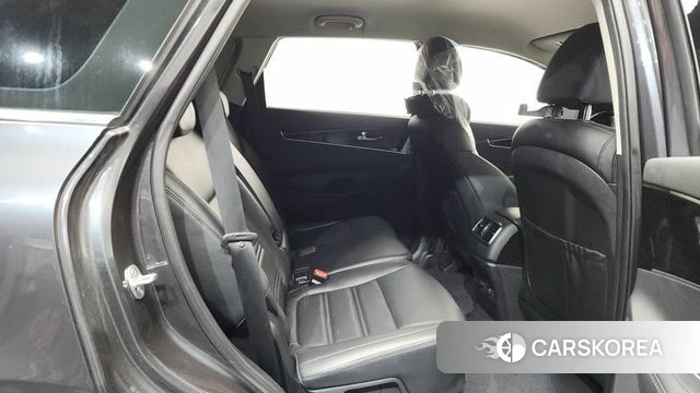 Kia The New Sorento id 4232442 из Кореи 32